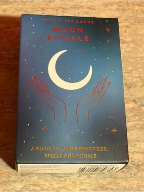 Moon Rituals Oracle A Guide to Lunar Practices, Spells, & Rituals 100-Deck Cards